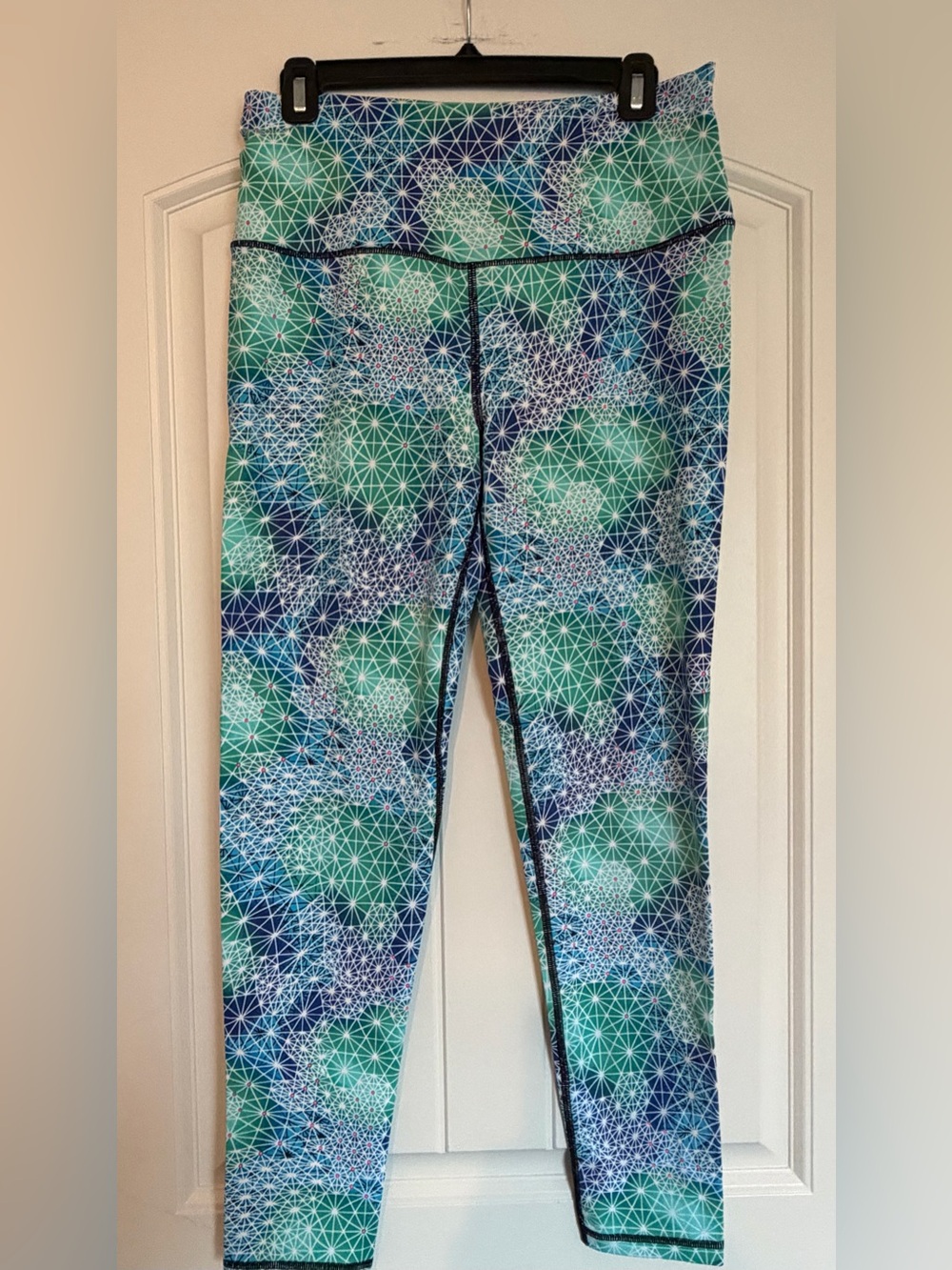 Victoria's Secret Women’s Geo Starburst Leggings in Teal and Navy